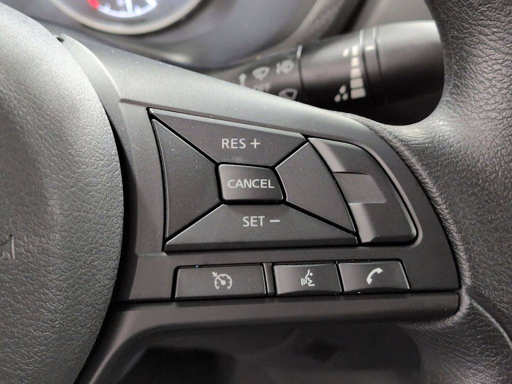 Thumbnail: 2025 Nissan Sentra - 31