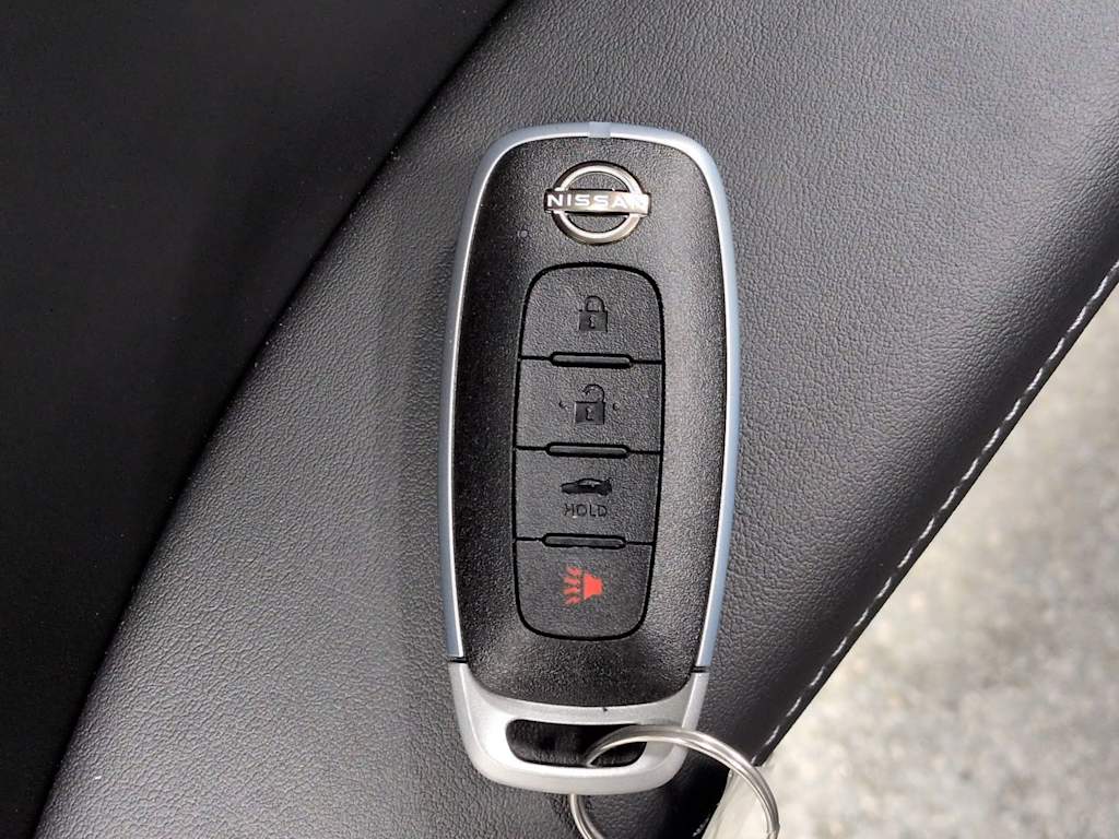Thumbnail: 2025 Nissan Sentra - 18