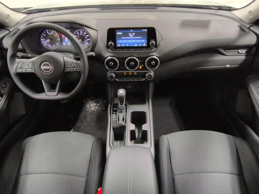 Thumbnail: 2025 Nissan Sentra - 9