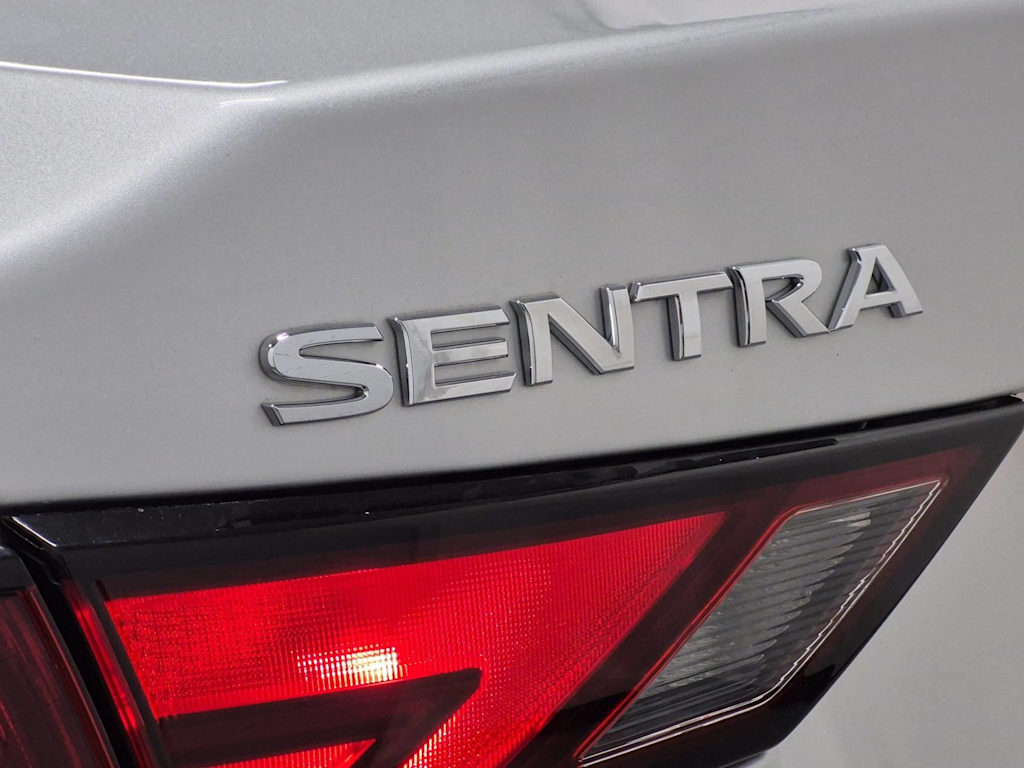 Thumbnail: 2023 Nissan Sentra - 25