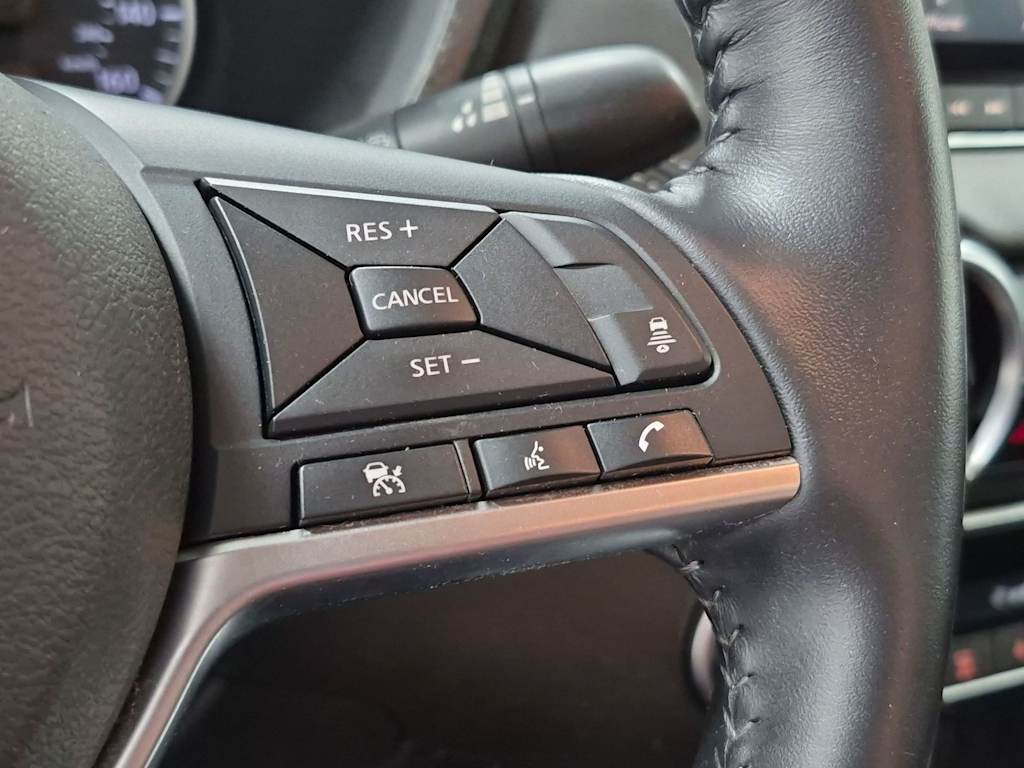 Thumbnail: 2020 Nissan Sentra - 30