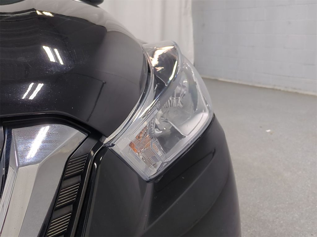 Thumbnail: 2020 Nissan Kicks - 25