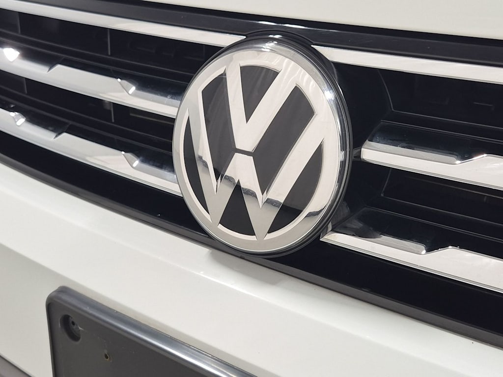 Thumbnail: 2018 Volkswagen Tiguan - 7