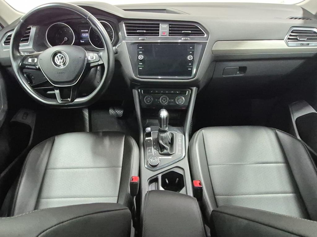 Thumbnail: 2018 Volkswagen Tiguan - 9