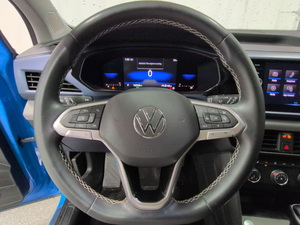 Thumbnail: 2022 Volkswagen Taos - 14