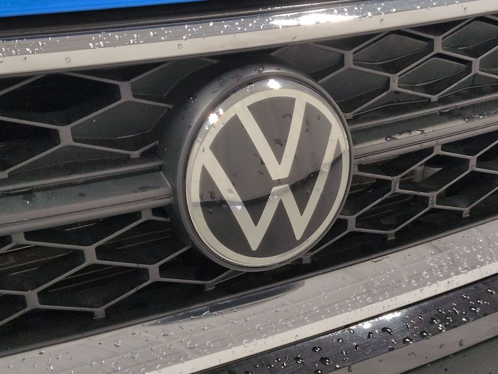 Thumbnail: 2022 Volkswagen Taos - 7