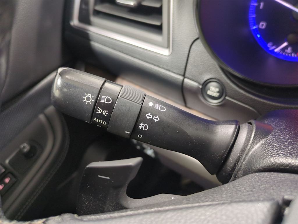 Thumbnail: 2016 Subaru Outback - 16