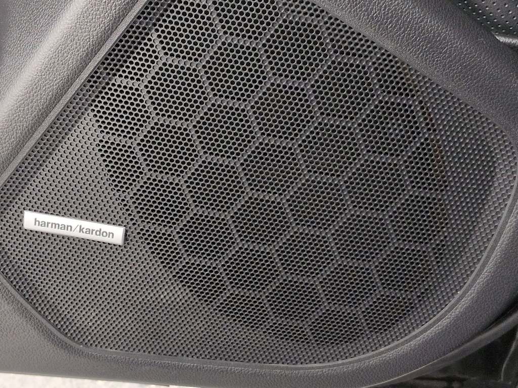 Thumbnail: 2015 Subaru Outback - 38