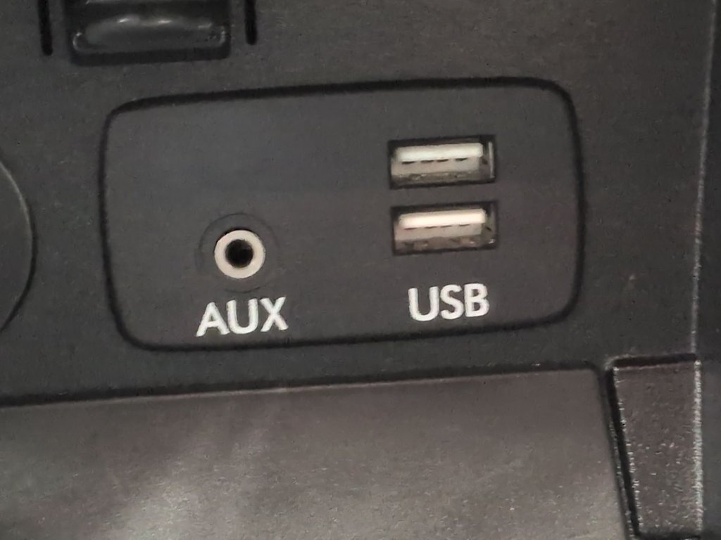 Thumbnail: 2015 Subaru Outback - 17