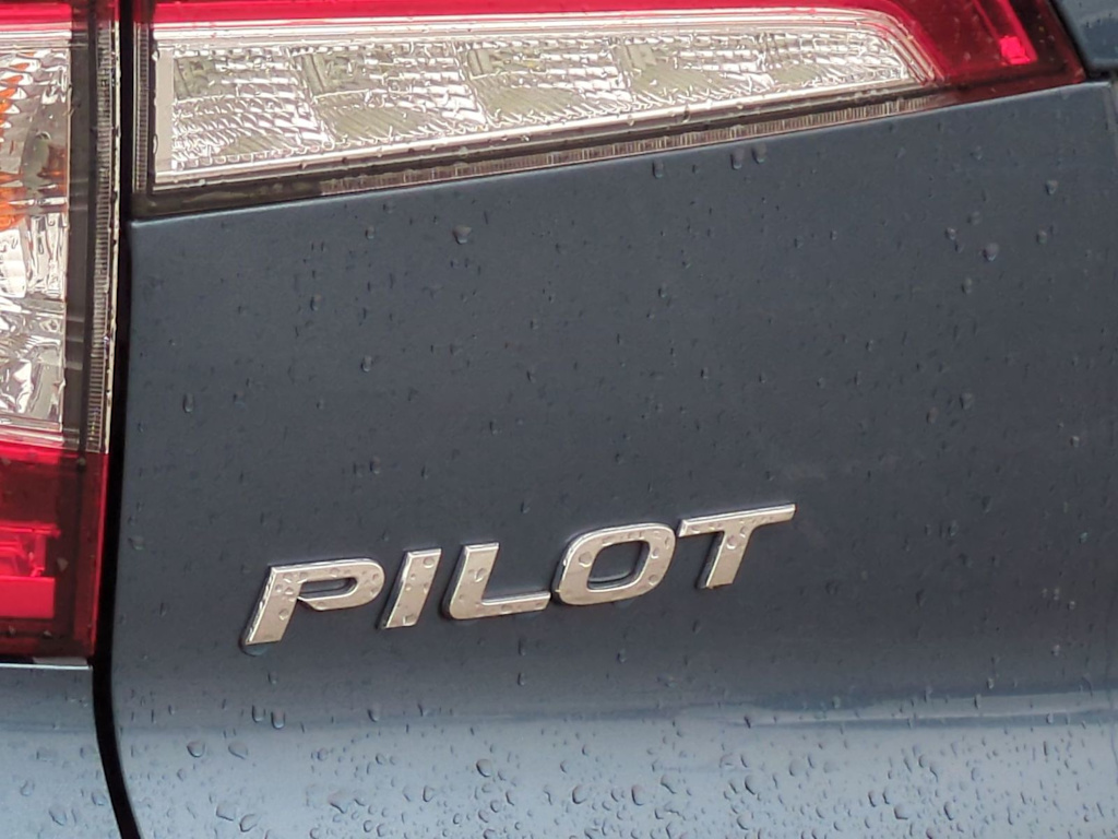 Thumbnail: 2019 Honda Pilot - 25