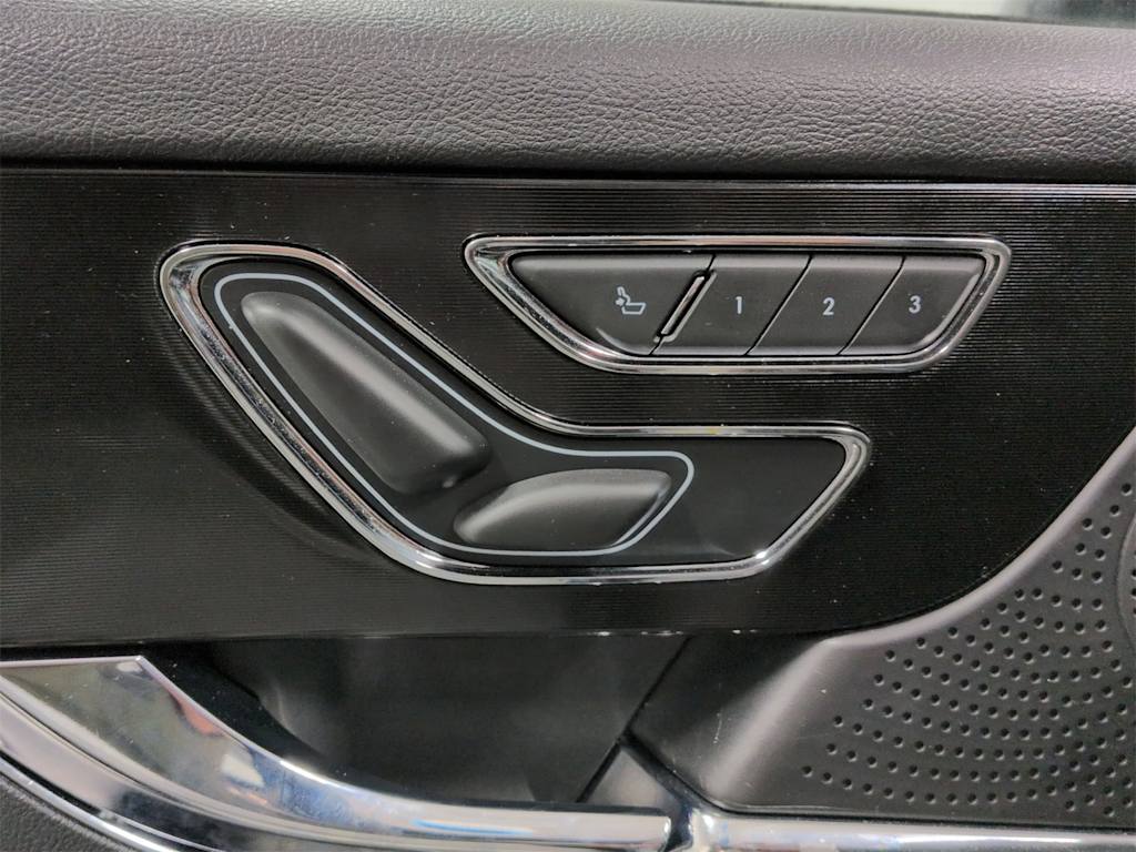 Thumbnail: 2023 Lincoln Corsair - 25