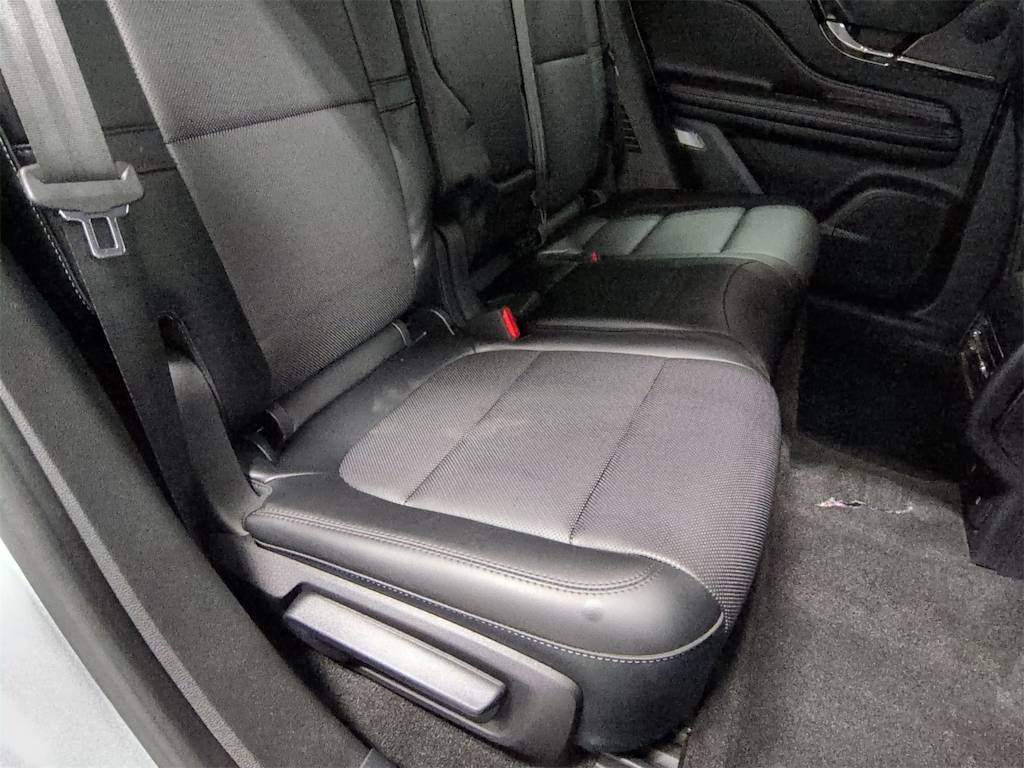 Thumbnail: 2023 Lincoln Corsair - 27