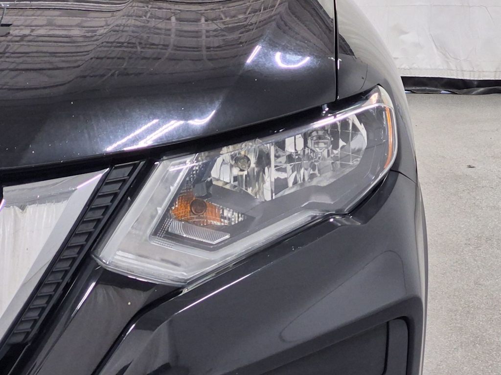 Thumbnail: 2019 Nissan Rogue - 25