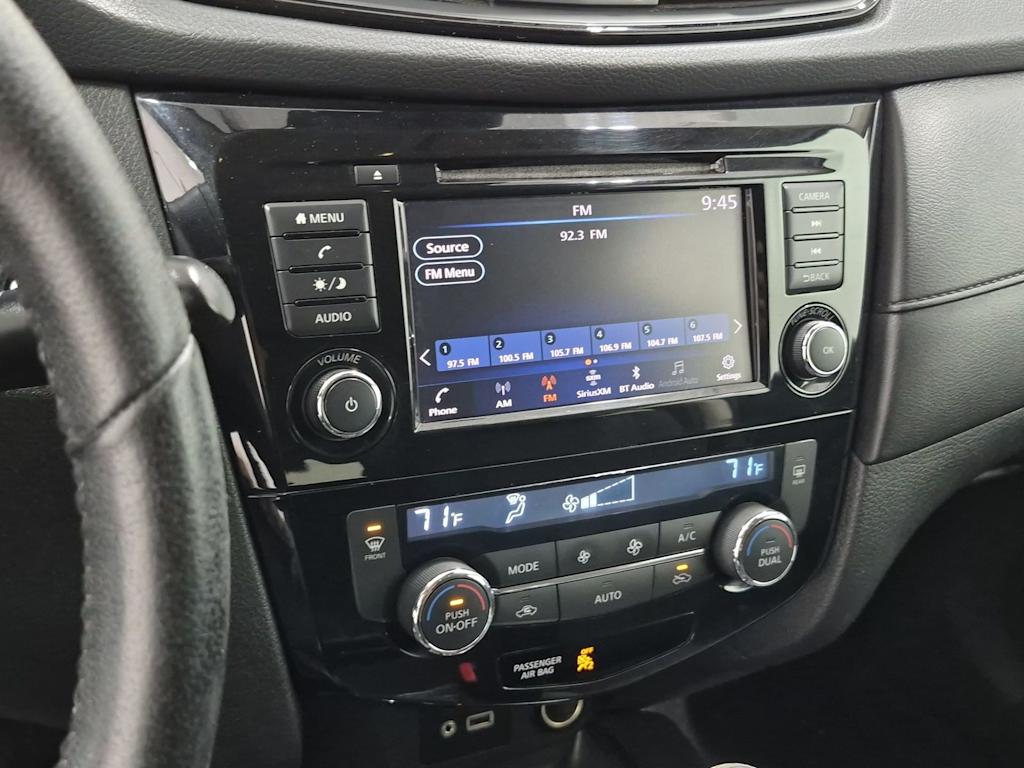 Thumbnail: 2019 Nissan Rogue - 15