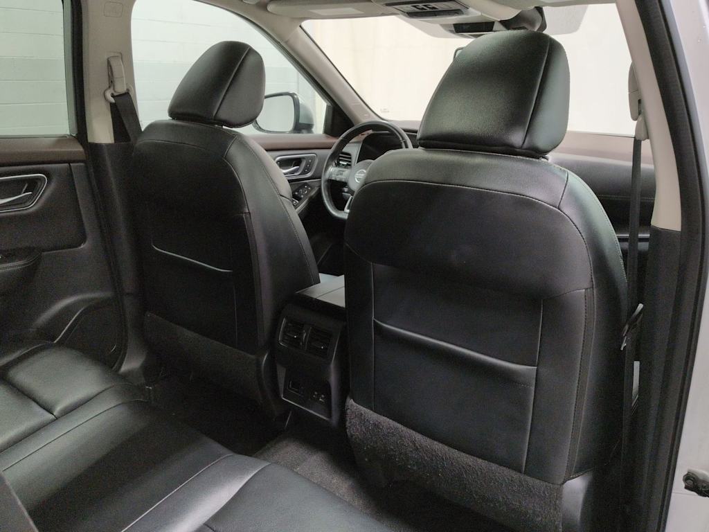 Thumbnail: 2021 Nissan Rogue - 14