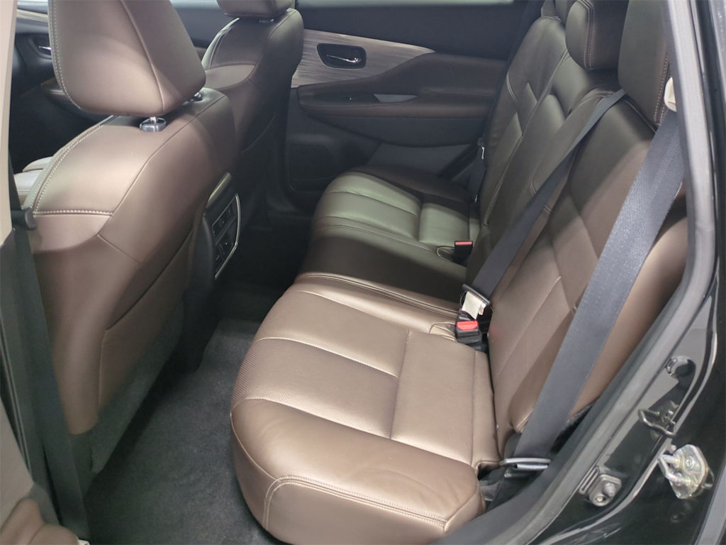 Thumbnail: 2016 Nissan Murano - 12