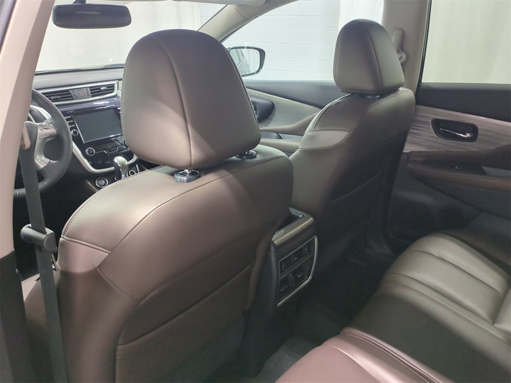 Thumbnail: 2016 Nissan Murano - 11