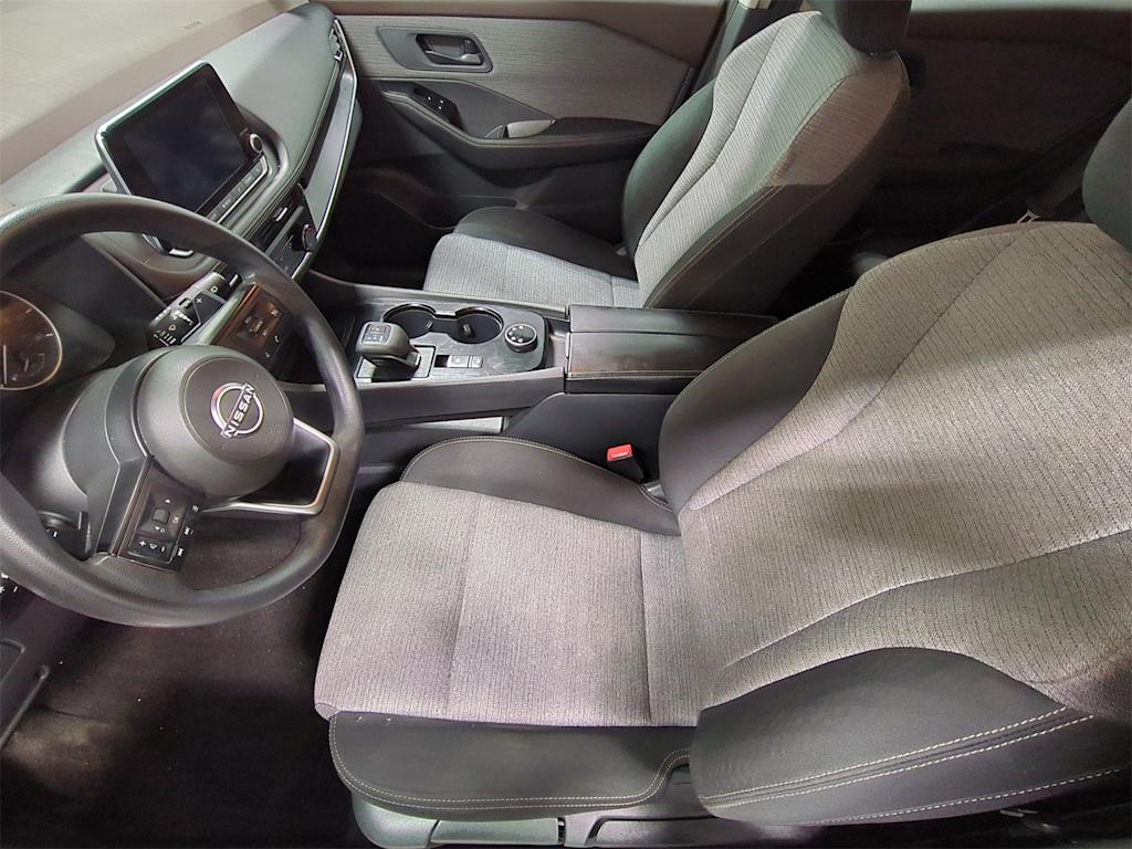 Thumbnail: 2022 Nissan Rogue - 11