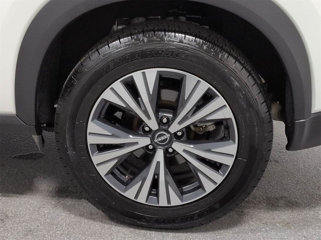 Thumbnail: 2023 Nissan Rogue - 4