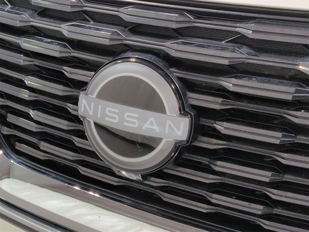 Thumbnail: 2023 Nissan Rogue - 18