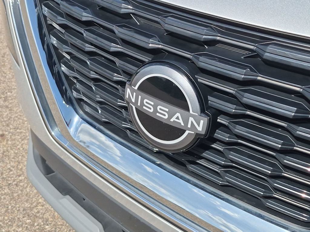 Thumbnail: 2023 Nissan Rogue - 7