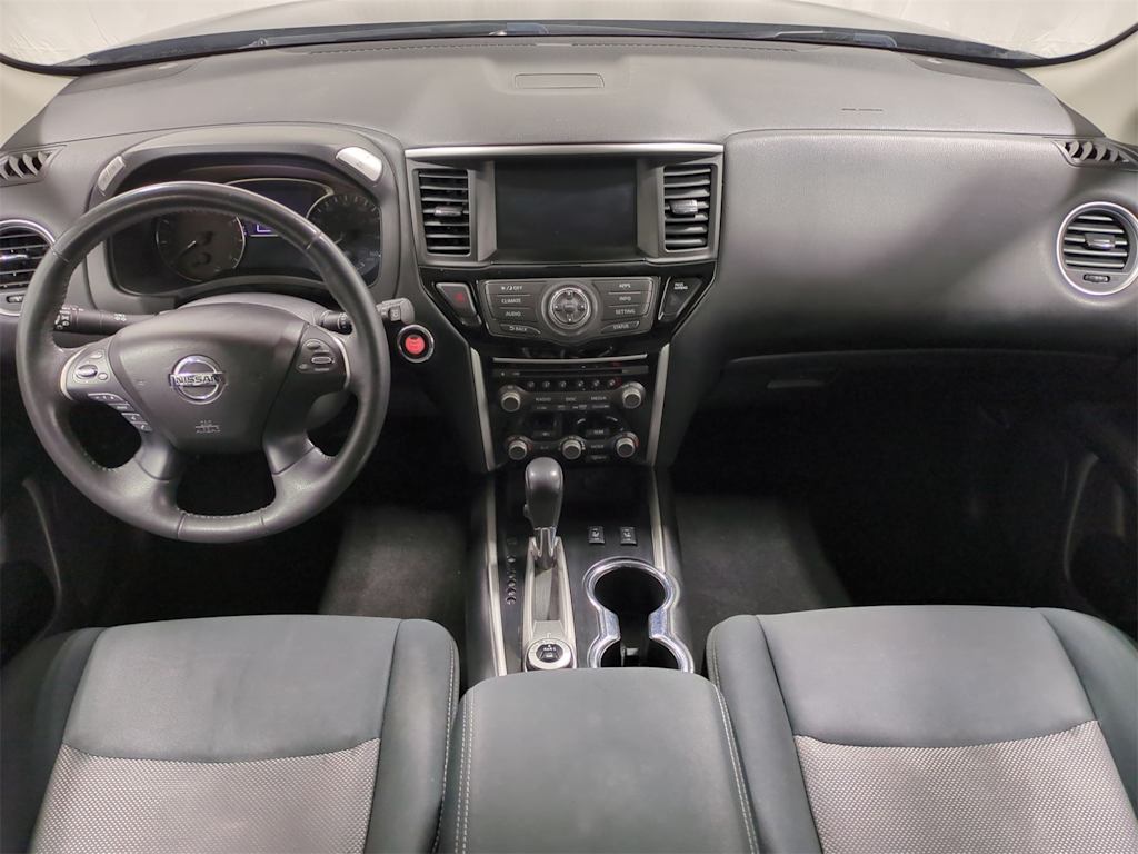 Thumbnail: 2017 Nissan Pathfinder - 10