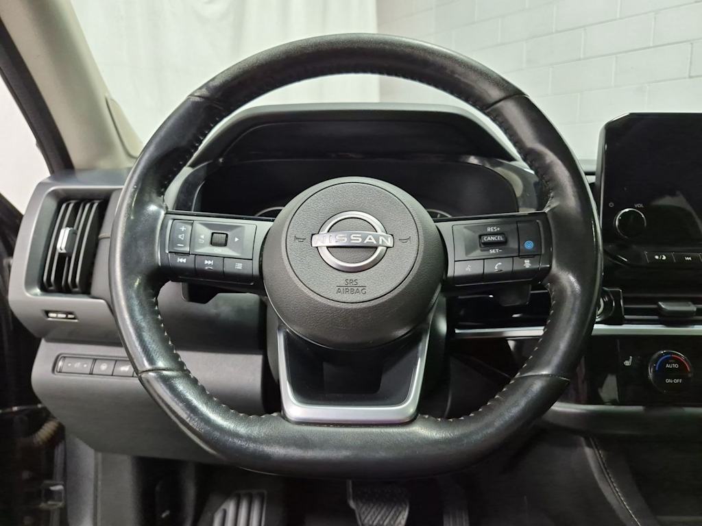 Thumbnail: 2023 Nissan Pathfinder - 13