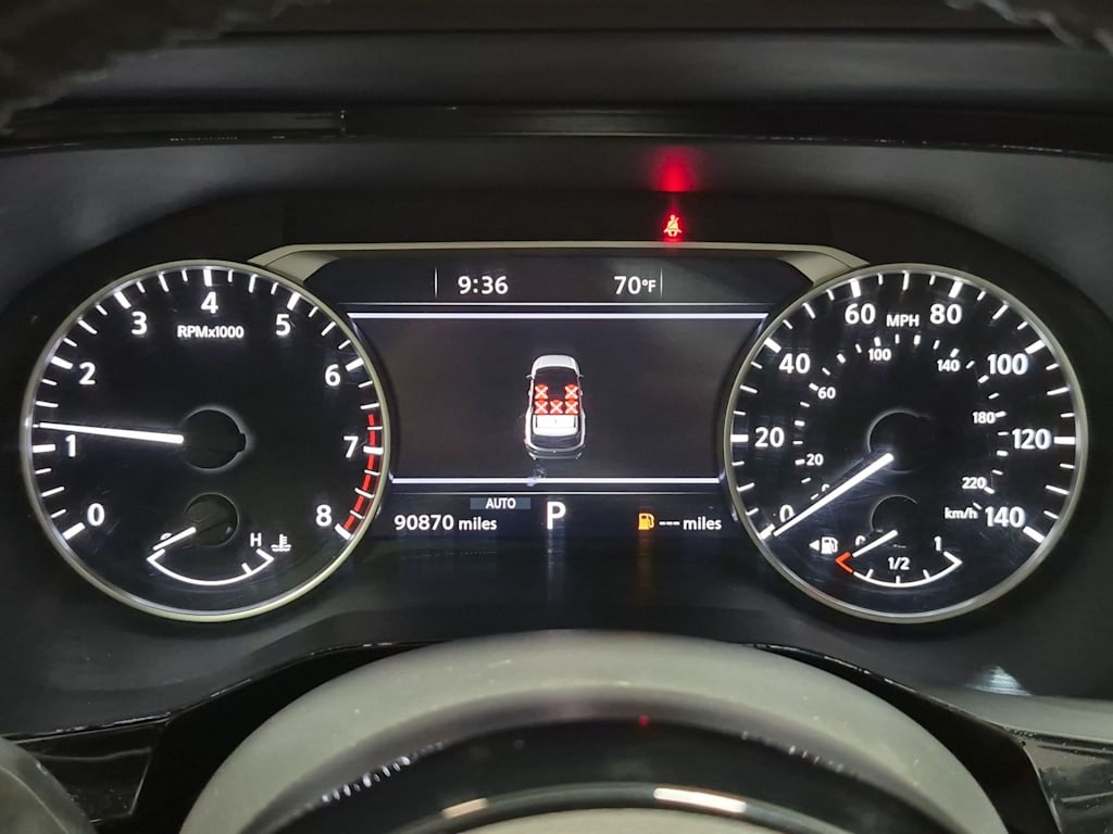 Thumbnail: 2023 Nissan Pathfinder - 16