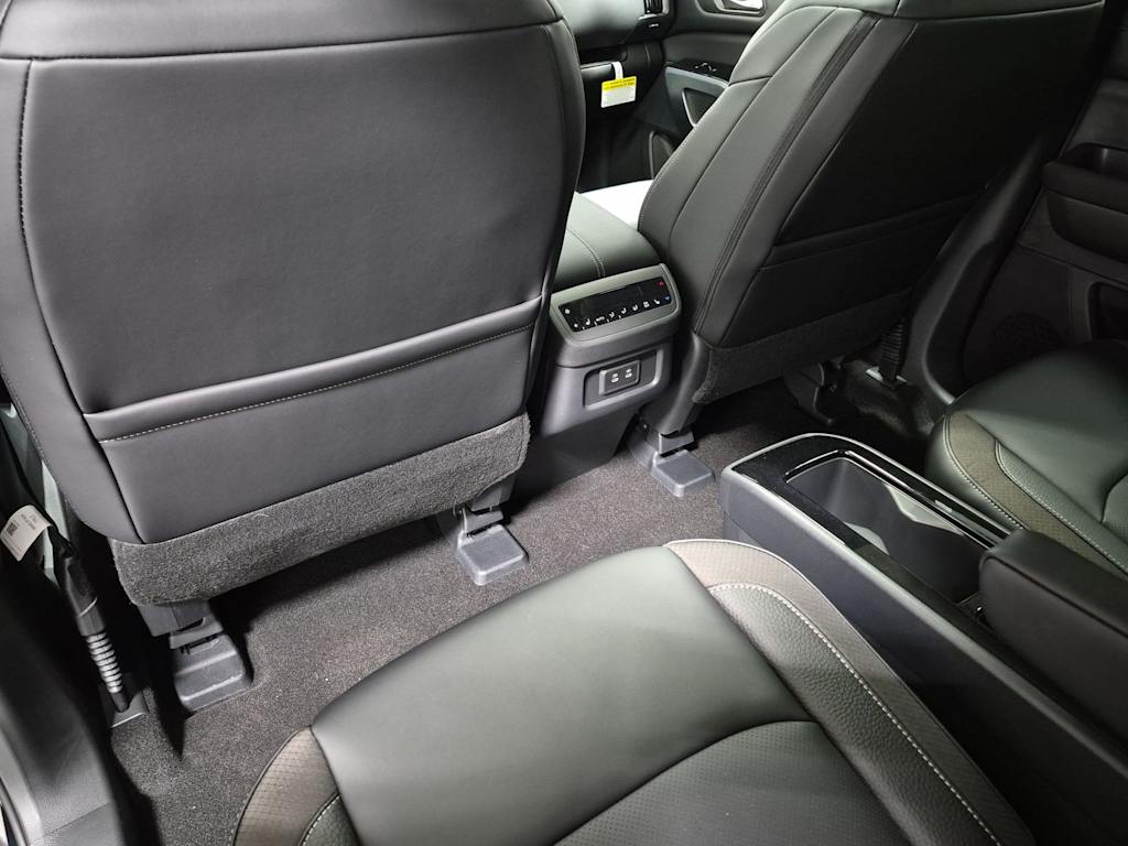Thumbnail: 2026 Nissan Pathfinder - 27