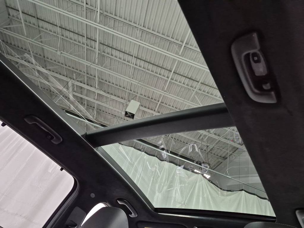 Thumbnail: 2021 Hyundai Santa Fe - 32