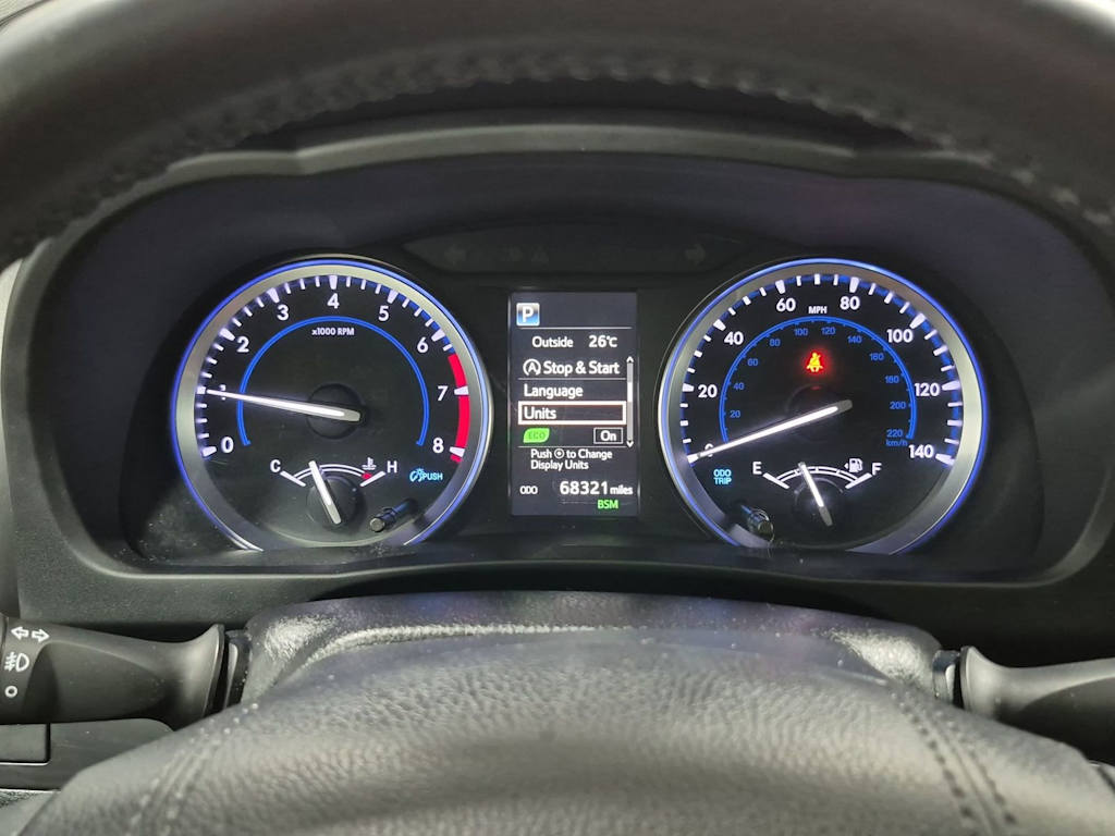 Thumbnail: 2015 Toyota Highlander - 16