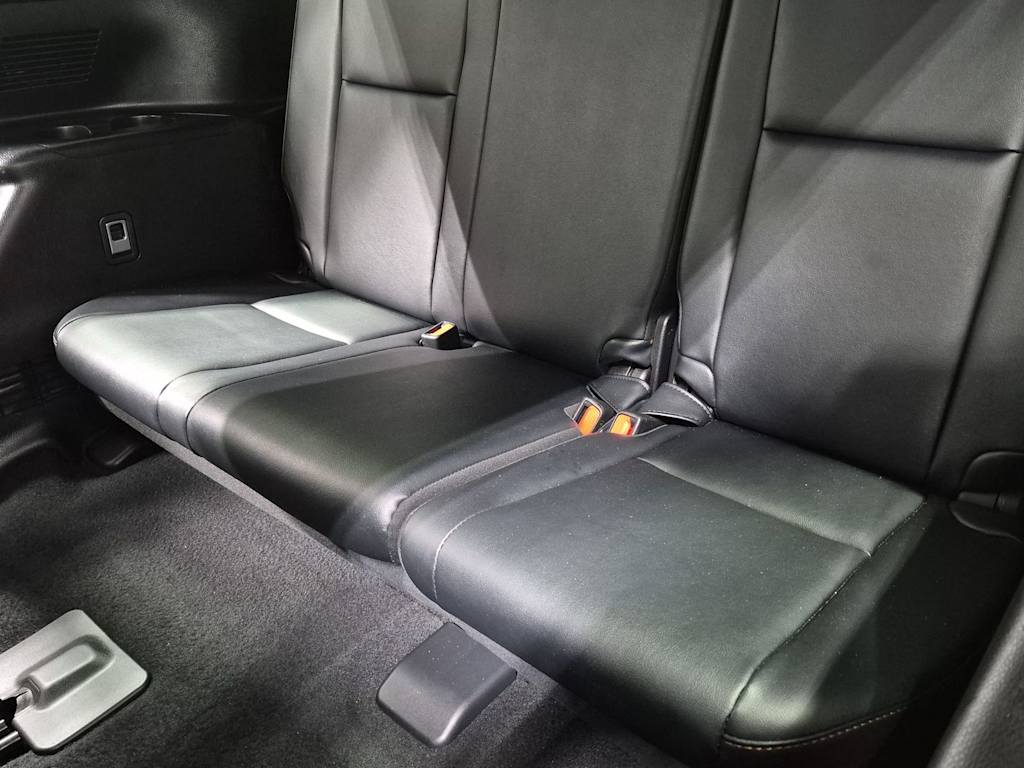 Thumbnail: 2015 Toyota Highlander - 40