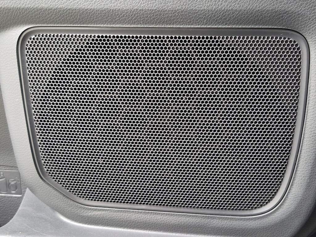 Thumbnail: 2021 Toyota Sienna - 34