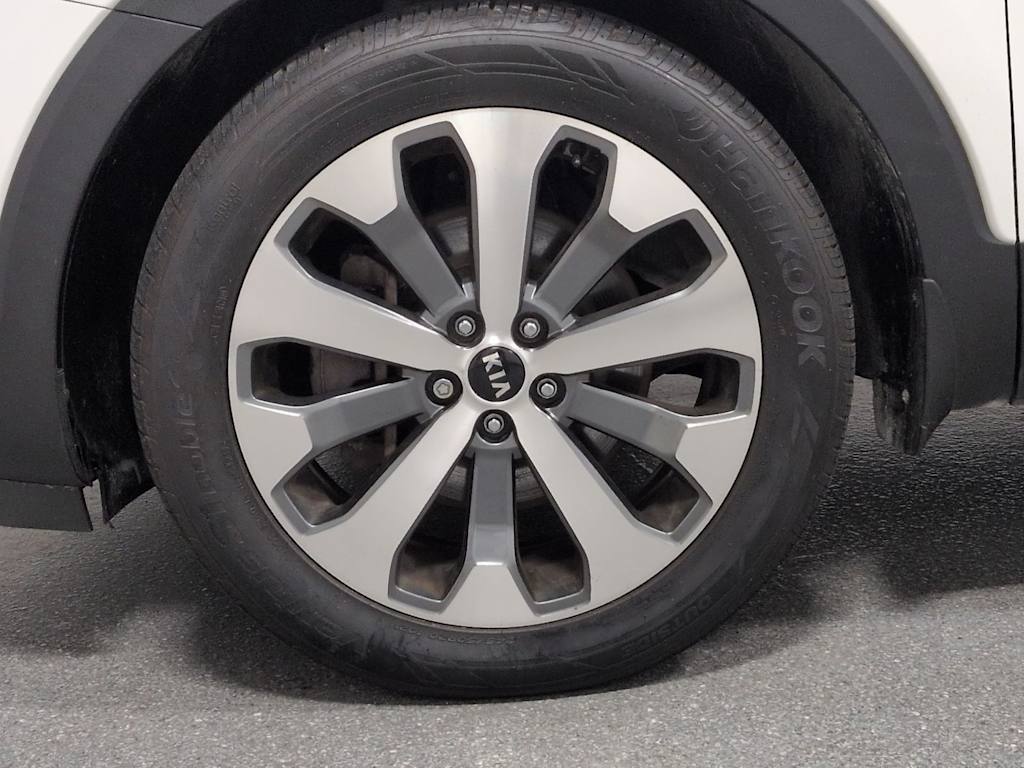 Thumbnail: 2020 Kia Telluride - 8