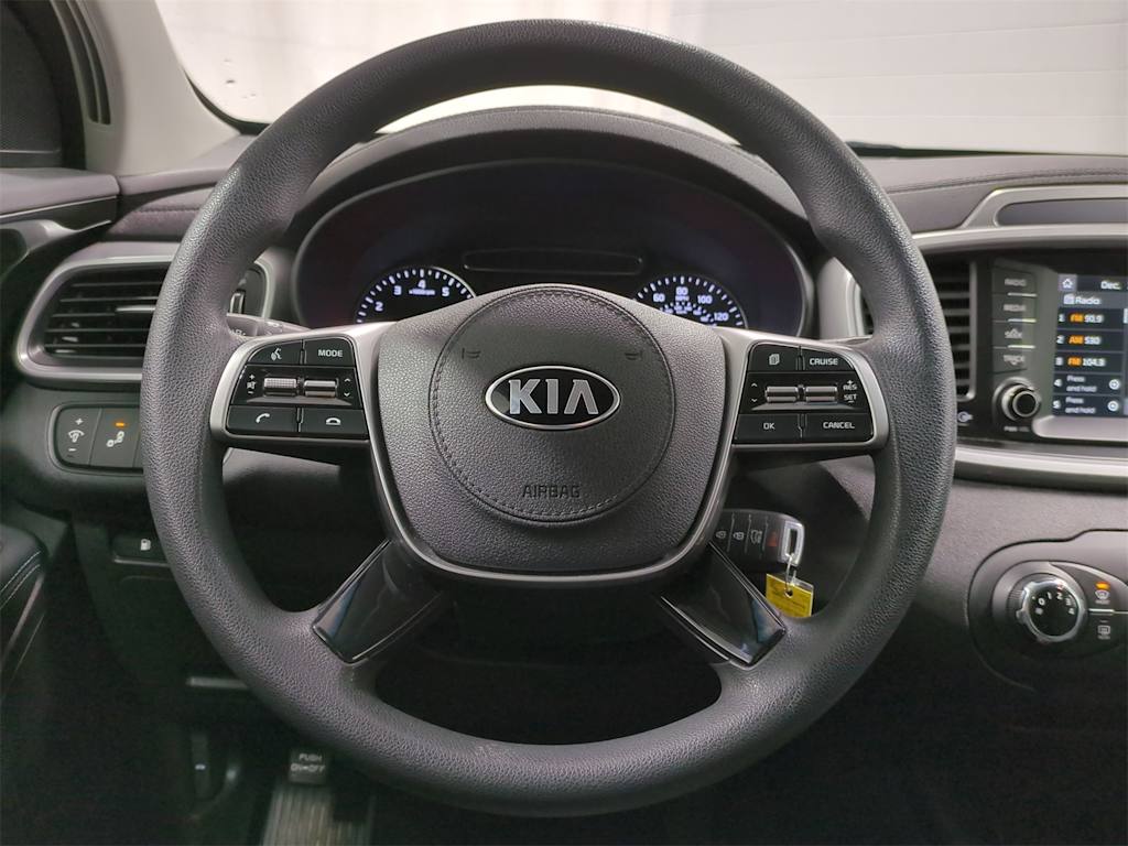 2020 Kia Sorento LX 13