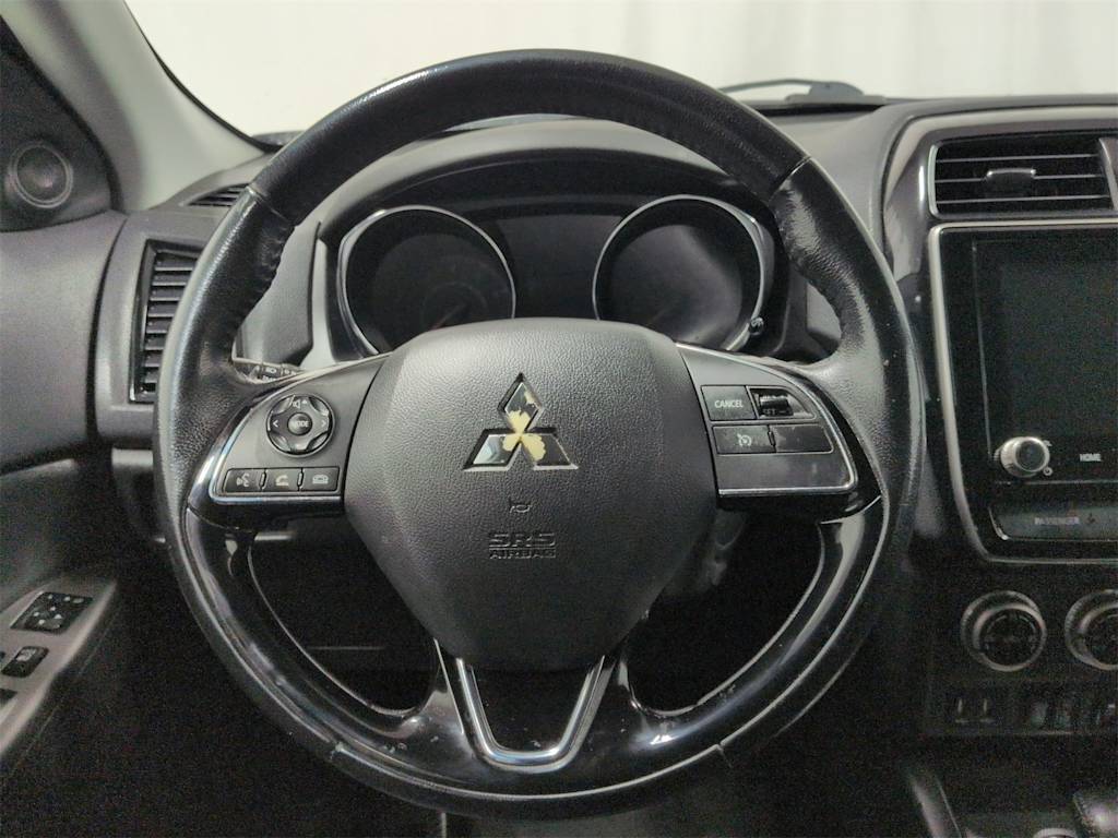 Thumbnail: 2020 Mitsubishi Outlander Sport - 14