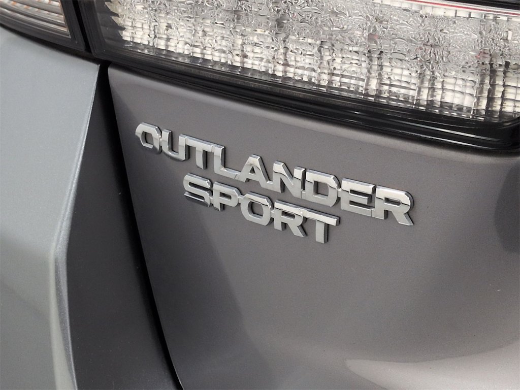 Thumbnail: 2020 Mitsubishi Outlander Sport - 26