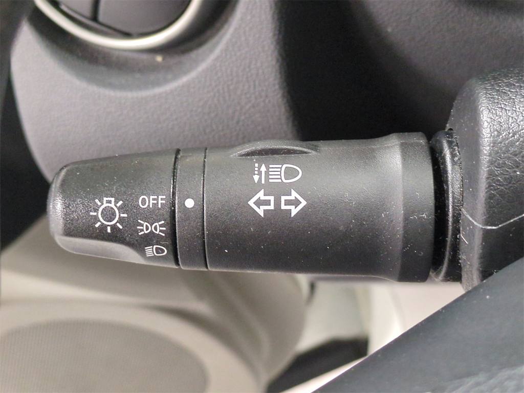 Thumbnail: 2015 Nissan Rogue - 14