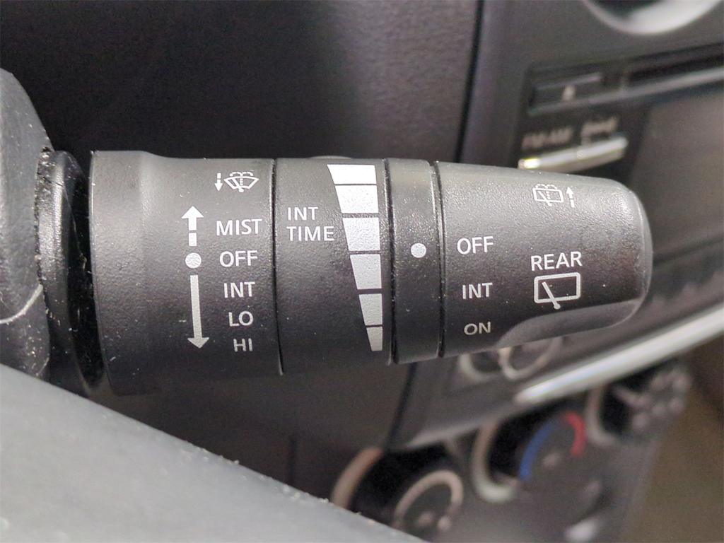 Thumbnail: 2015 Nissan Rogue - 30