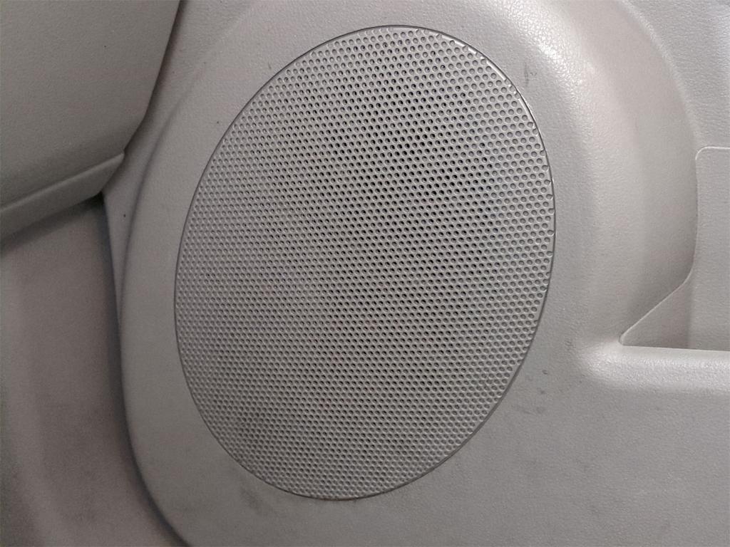 Thumbnail: 2015 Nissan Rogue - 33