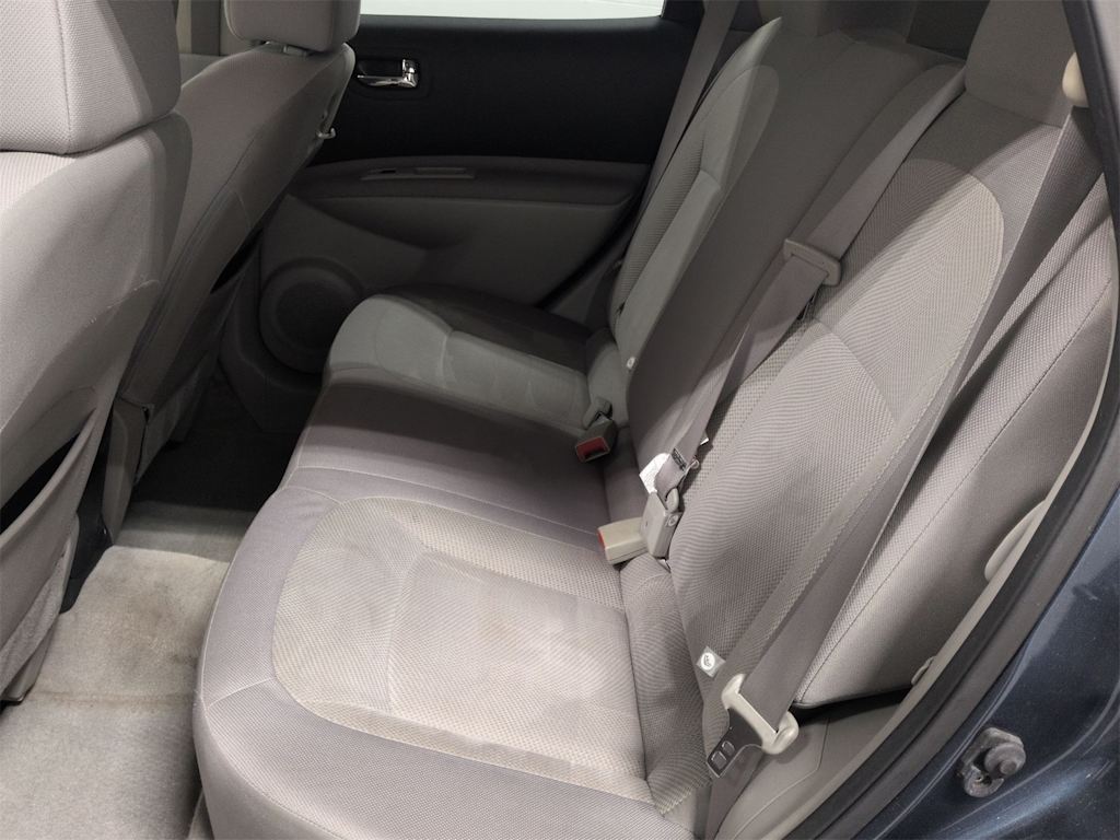 Thumbnail: 2012 Nissan Rogue - 28