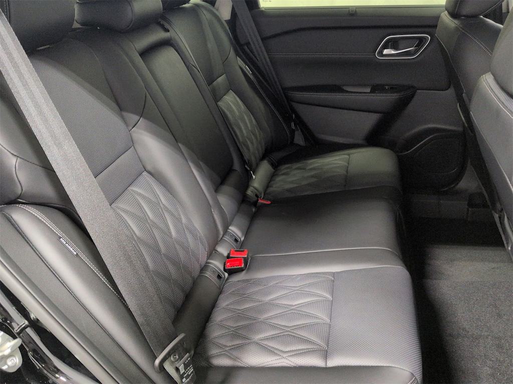 Thumbnail: 2026 Nissan Rogue - 30