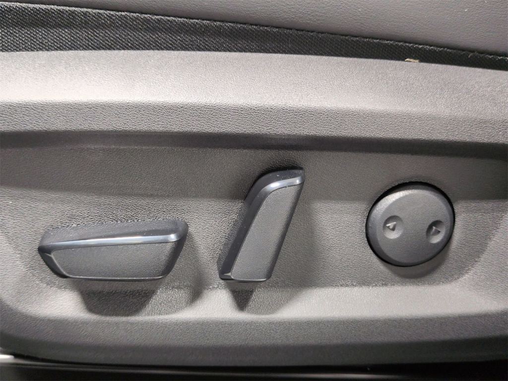 Thumbnail: 2026 Nissan Rogue - 27