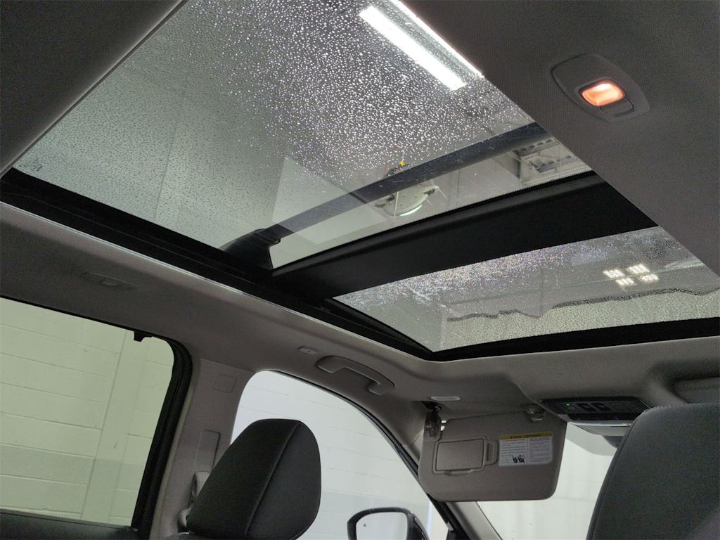 Thumbnail: 2026 Nissan Rogue - 30