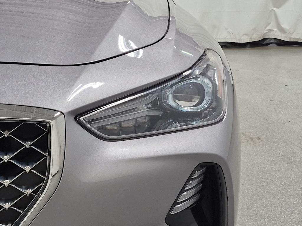 Thumbnail: 2021 Genesis G70 - 25