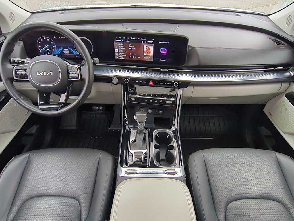 Thumbnail: 2023 Kia Carnival - 10