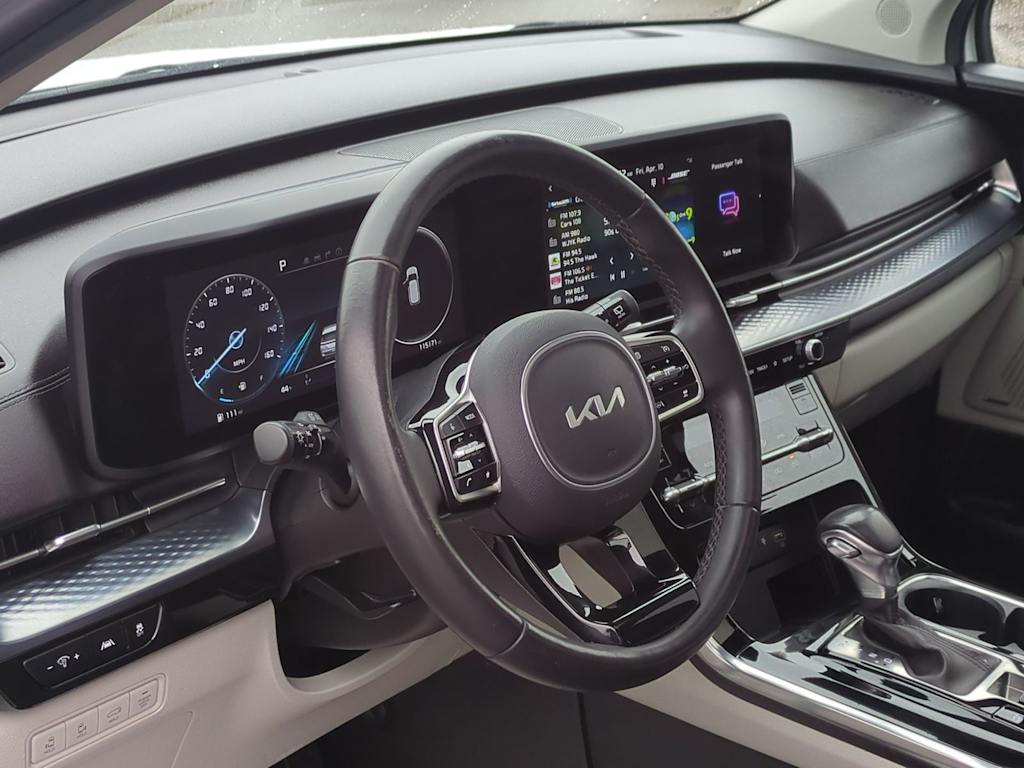 Thumbnail: 2023 Kia Carnival - 2