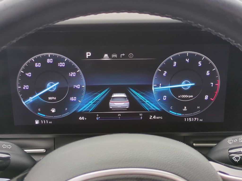 Thumbnail: 2023 Kia Carnival - 37