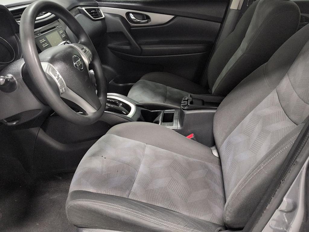 Thumbnail: 2016 Nissan Rogue - 10
