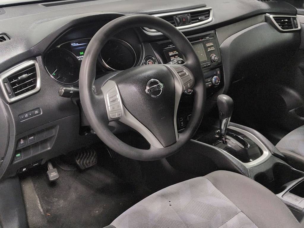 Thumbnail: 2016 Nissan Rogue - 2